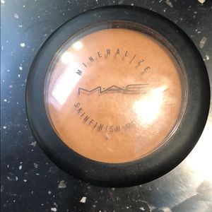 NWOT Bronzer